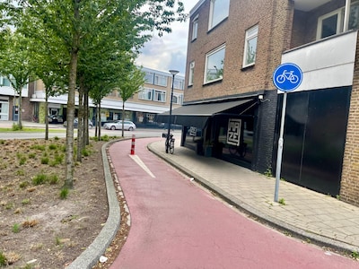 Diefstal bij seksshop in Enschede: kassa later teruggevonden