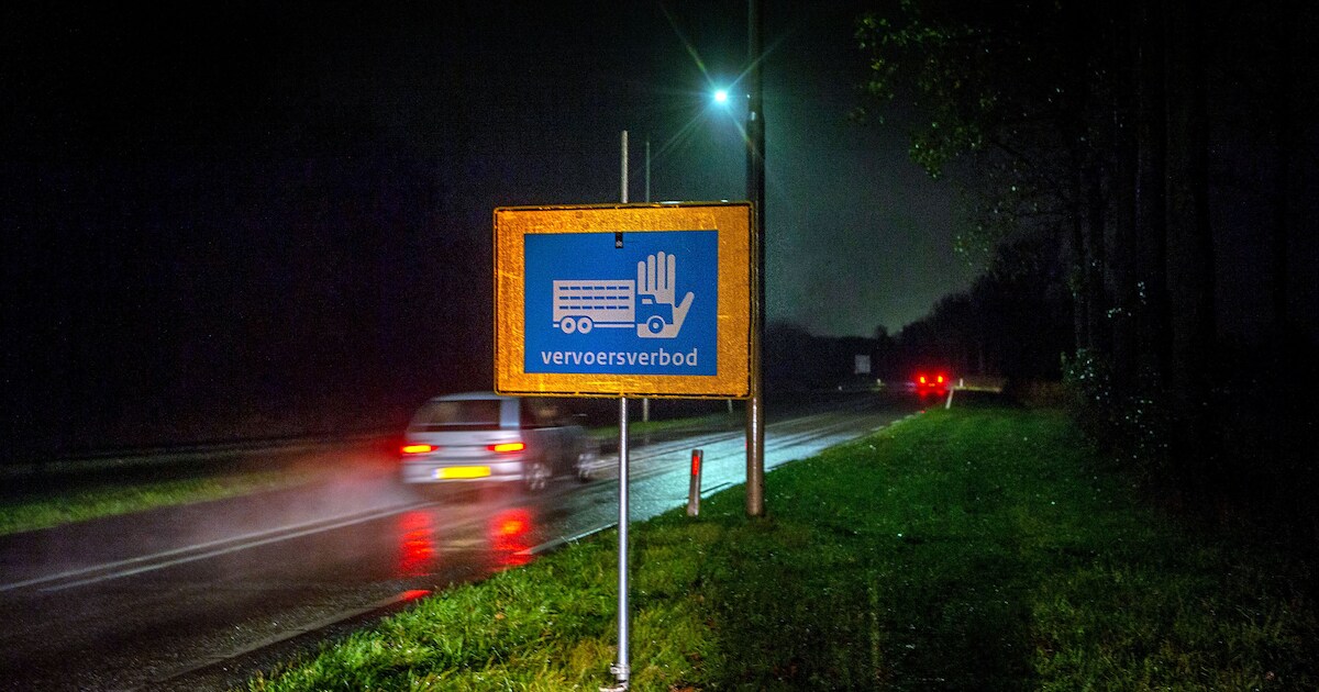 Transport pluimvee nog 25 dagen verboden door vogelgriep rond Altforst