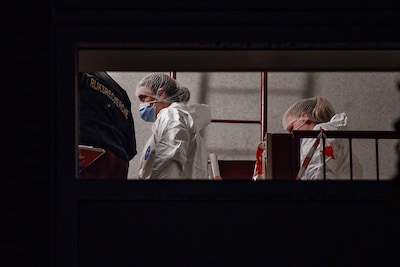 Politie schiet gewapende man dood in woning in Rozenburg, buren hoorden harde knal: ‘Was echt schrikken’