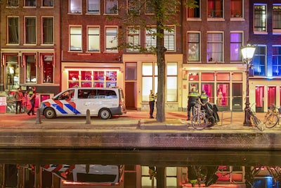 Grote actie tegen pooierbende: 'Roemeense mannen beschouwden Wallen als hun eigendom'
