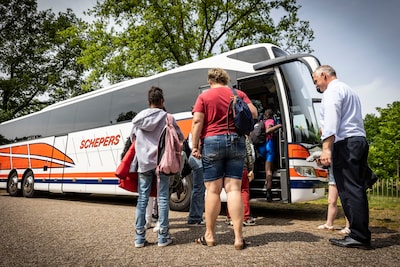 Geen slaapzaal, maar thuis in eigen bed: ouders woest op school over uitgekleed groep 8-kamp