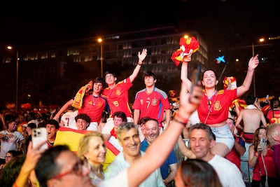 Feest na WK-winst Spanje eindigt in drama: jongen (13) overleden nadat fontein instort