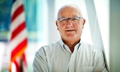 Massale oproep in Canada om Trump-ambassadeur Pete Hoekstra weg te sturen