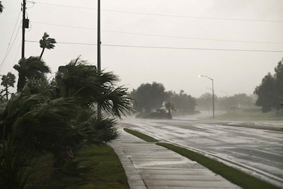 Orkaan Isaias raast over Florida: windstoot van 189 km/uur, waarschuwing voor overstromingen