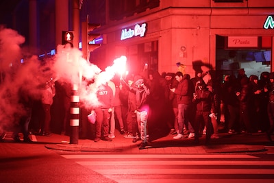 Na verlies Afrika Cup ging het los in de Haagse Schilderswijk: ‘Onbegrijpelijk dat zoveel politie nodig is’