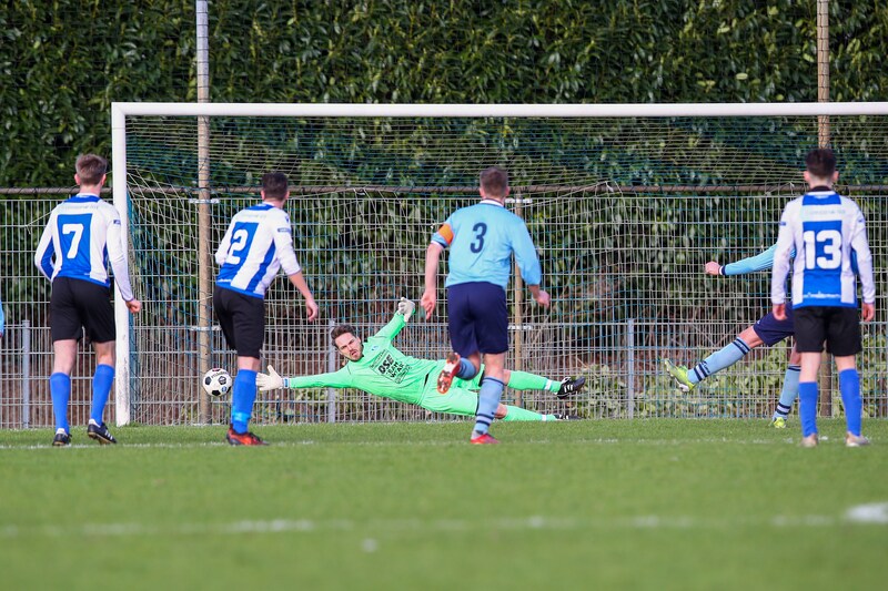 96 dagen na de eerste helft spelen ESA en Dieren wedstrijd uit, en hoe ...