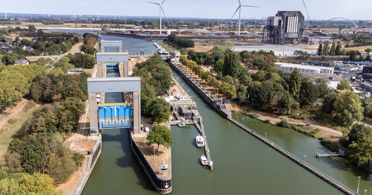 Sluis Weurt start nieuwe jaar met nieuw mankement: vertraging van een uur voor schippers | Beuningen
