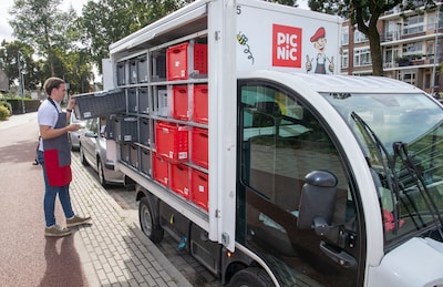 Picnic dreigt met vertrek uit Nederland als cao voor supermarkten gaat gelden
