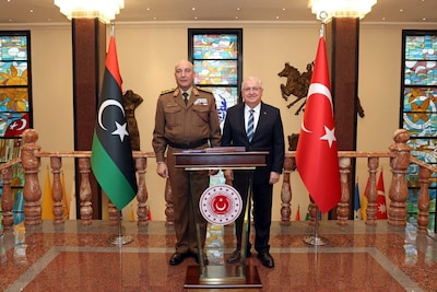 Wrak privéjet Libische legerleider aangetroffen in buurt van Ankara