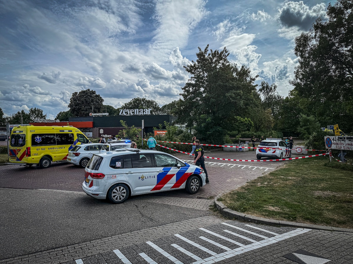 Gewonde bij schietincident op parkeerplaats Burger King: politie maakt jacht op verdachte | 112 nieuws Zevenaar | De Gelderlander.nl
