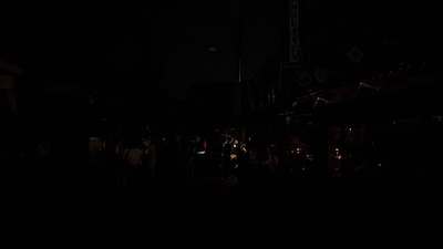 Stroomstoring in hartje Doetinchem opgelost: in uitgaansstraat Grutstraat was het pikdonker