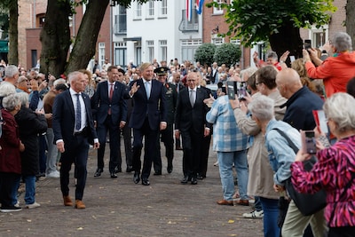 Koning Willem-Alexander heropent kasteel dat ooit 495.000 gulden kostte