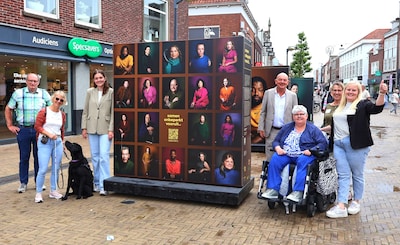 Reizende Zonnebloem-tentoonstelling naar hartje Doetinchem gehaald