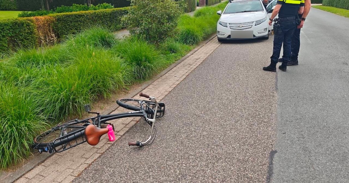 Fietser gewond bij ongeluk met auto op Didamseweg in Wehl
