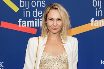 Kimberley Klaver onthult geslacht derde kindje en Roxeanne Hazes zingt liedje voor vader