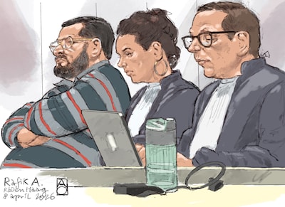 Vermeende beul uit Druten ontkent alles, terwijl slachtoffers hun trauma’s delen: ‘Hij stopte een pistool in mijn mond’