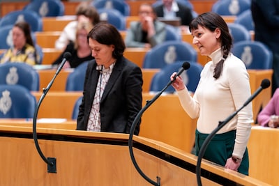 Arnhems Kamerlid neemt initiatief tot spoeddebat: twaalf uur rijden vanaf de camping tot Den Haag
