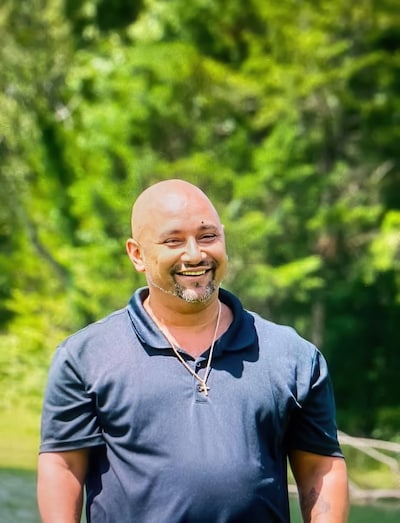 Owen spreekt weinig Nederlands meer, toch wordt hij uit de VS gezet: ‘Veroordeling was 26 jaar geleden’