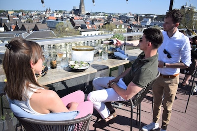 Van champagne tot prosecco: 7 x bubbels drinken in Arnhem