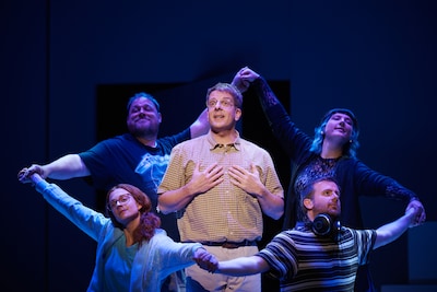 Alex Klaasen verlengt succesmusical Stoornis of my life nog één laatste keer