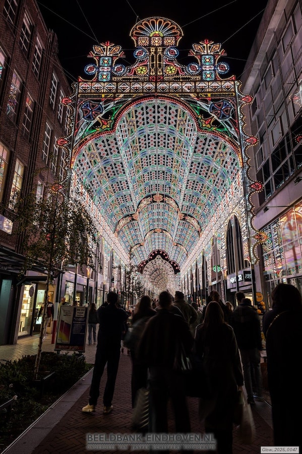 Floating Lights installation on Dommel River