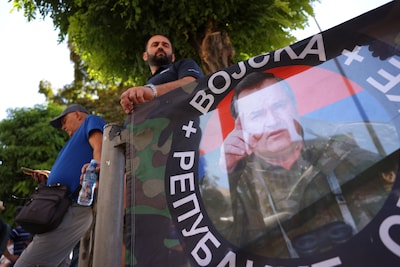 Brussel wil sobere begrafenis, maar voor veel Serviërs is oorlogsmisdadiger Mladic nog altijd een held