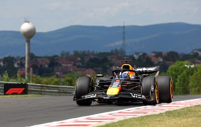 LIVE Formule 1 | Max Verstappen sluit aan achter de McLarens, Lando Norris slaat groot gat