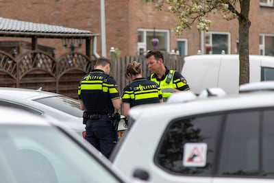 Familieleden gaan elkaar te lijf met bakstenen bij ruzie om huurschuld, rechter doet een beroep op hen allemaal