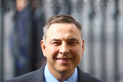 Britse acteur en schrijver David Walliams weggestuurd bij uitgever om ongepast gedrag