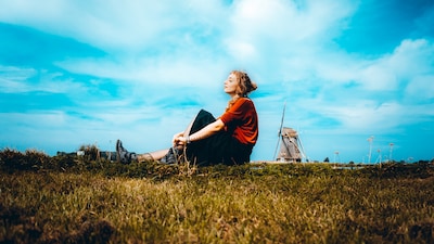 Moeder van Lisa (27) spreekt verdachte toe terwijl hij wegkijkt: ‘Je hebt mijn kind vermoord’