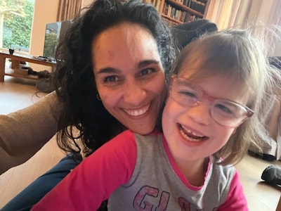 Gehandicapte Noortje is de nieuwe ‘6-7’ onder jongeren, maar hype is niet zo onschuldig als het lijkt: ‘Dit is niet oké’