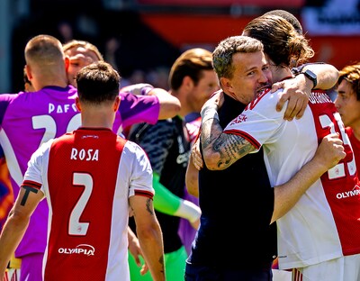 Gemengde gevoelens bij Ajax zorgen voor merkwaardig beeld na gewonnen penaltyserie tegen FC Utrecht