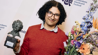 Ayoub dacht dat muziek verboden was, nu wint hij de Annie M.G. Schmidtprijs: ‘Enorme eer’