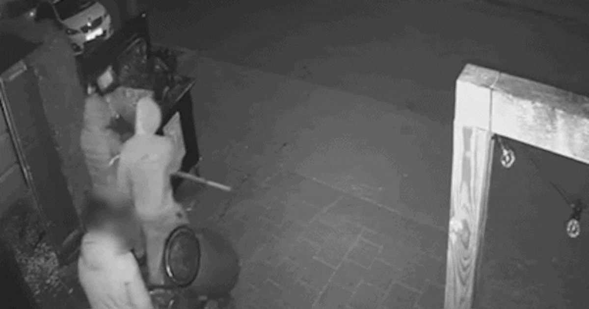 Criminelen ontdekken nieuwe goudmijn: dit is waarom ze vies en gebruikt frituurvet van snackbar stel