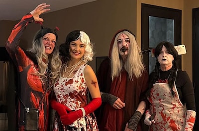 Meilandjes beleven bloederig Halloween, Lady Gaga pakt uit met outfit