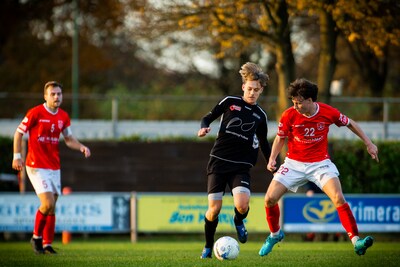 Bij Best Vooruit-Volharding ligt de lat te lat: wedstrijd op veld 4 • Zware blessure speler Heijen •