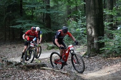 Mountainbikeliefhebbers opgelet: Marathon Amerongse Berg komt er weer aan, opbrengst gaat naar goed 