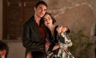 Vijfde seizoen Emily in Paris een vloek en een zegen voor Rome: Emily wordt verliefd op Marcello