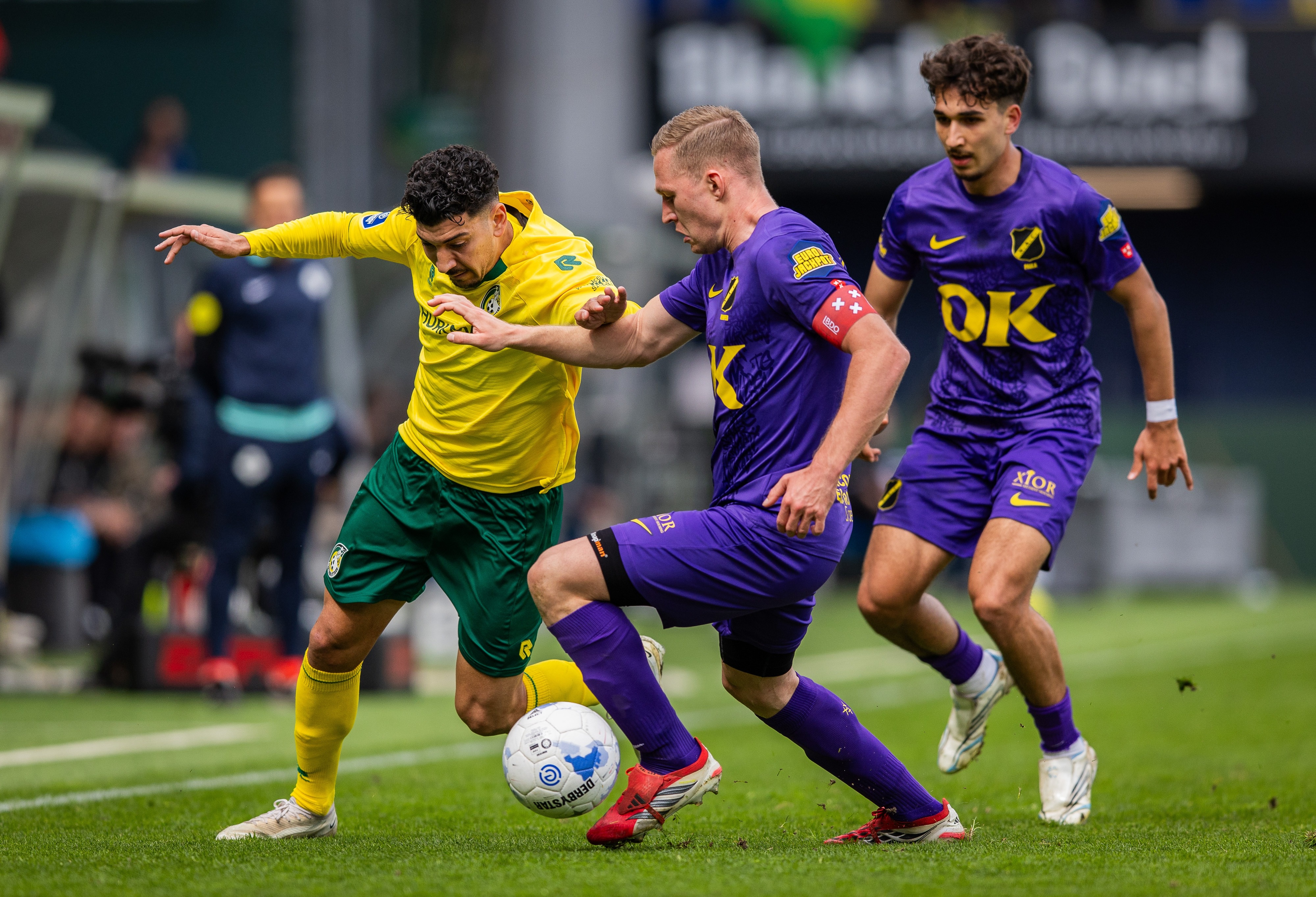 NAC pakt op de valreep een punt tegen Fortuna Sittard dankzij knal van Nassoh