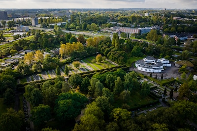 Spray met ‘NB1’ in grafkisten: zo experimenteerde begraafplaats op overledenen