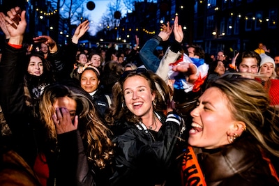 JanIsDeMan en zijn muurschilderingen, alles over Koningsdag in Utrecht en dit wil je ook even lezen