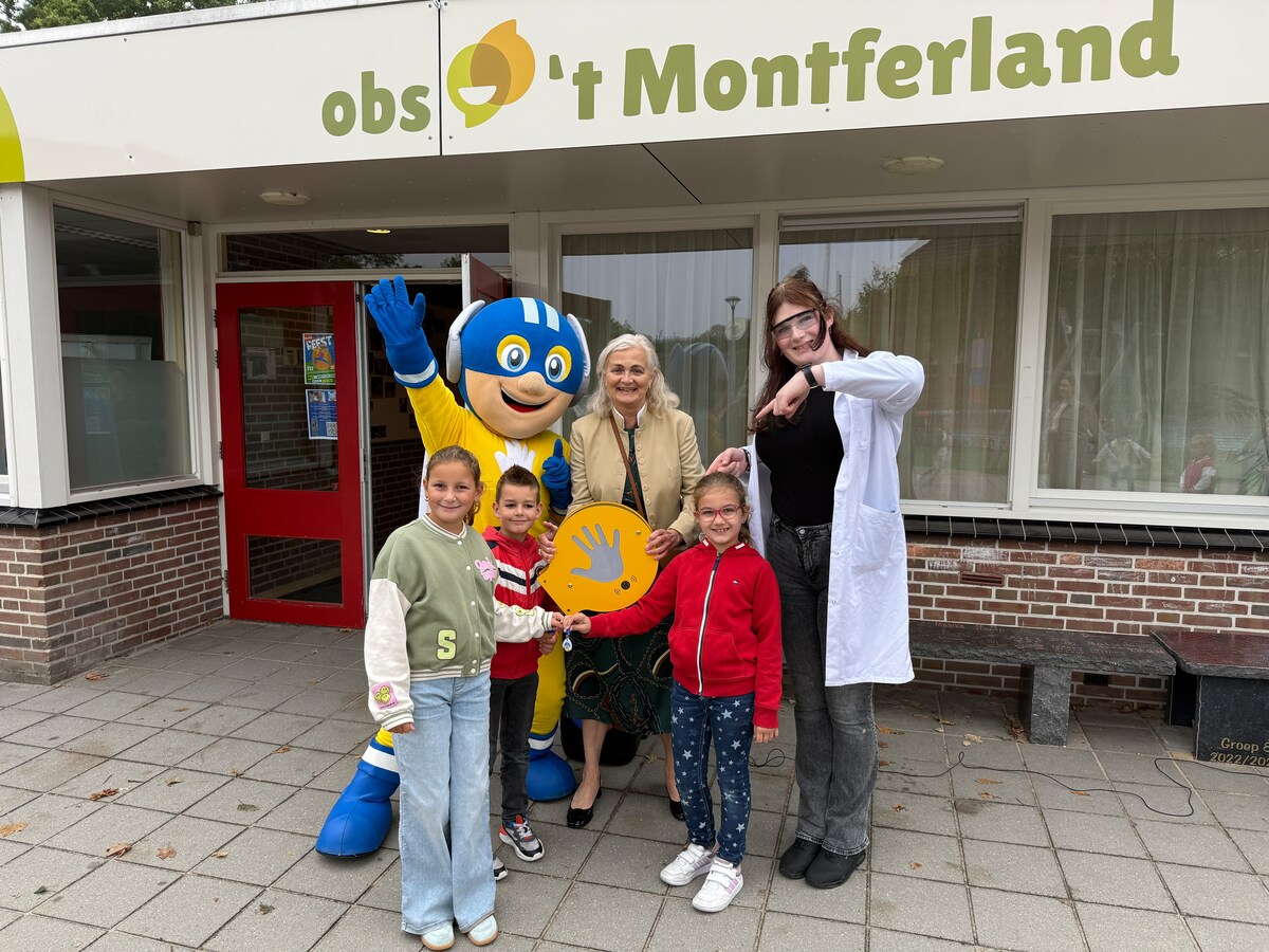 Superheld Five beloont kinderen die lopen of fietsen naar school ...