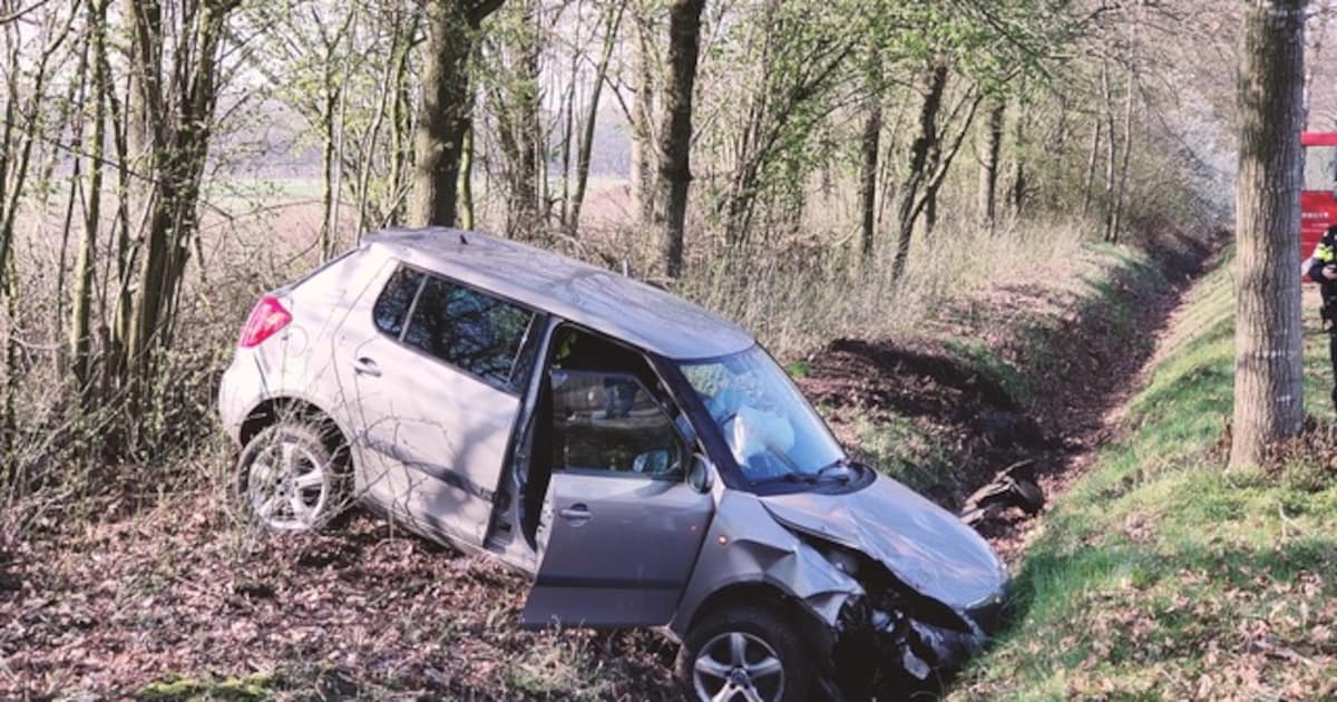 Bestuurder gewond bij ongeluk in buitengebied Swalmen