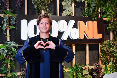 Flemming wordt ‘babs’ voor 100% NL Trouwmarathon: ‘Spannender dan zingen’