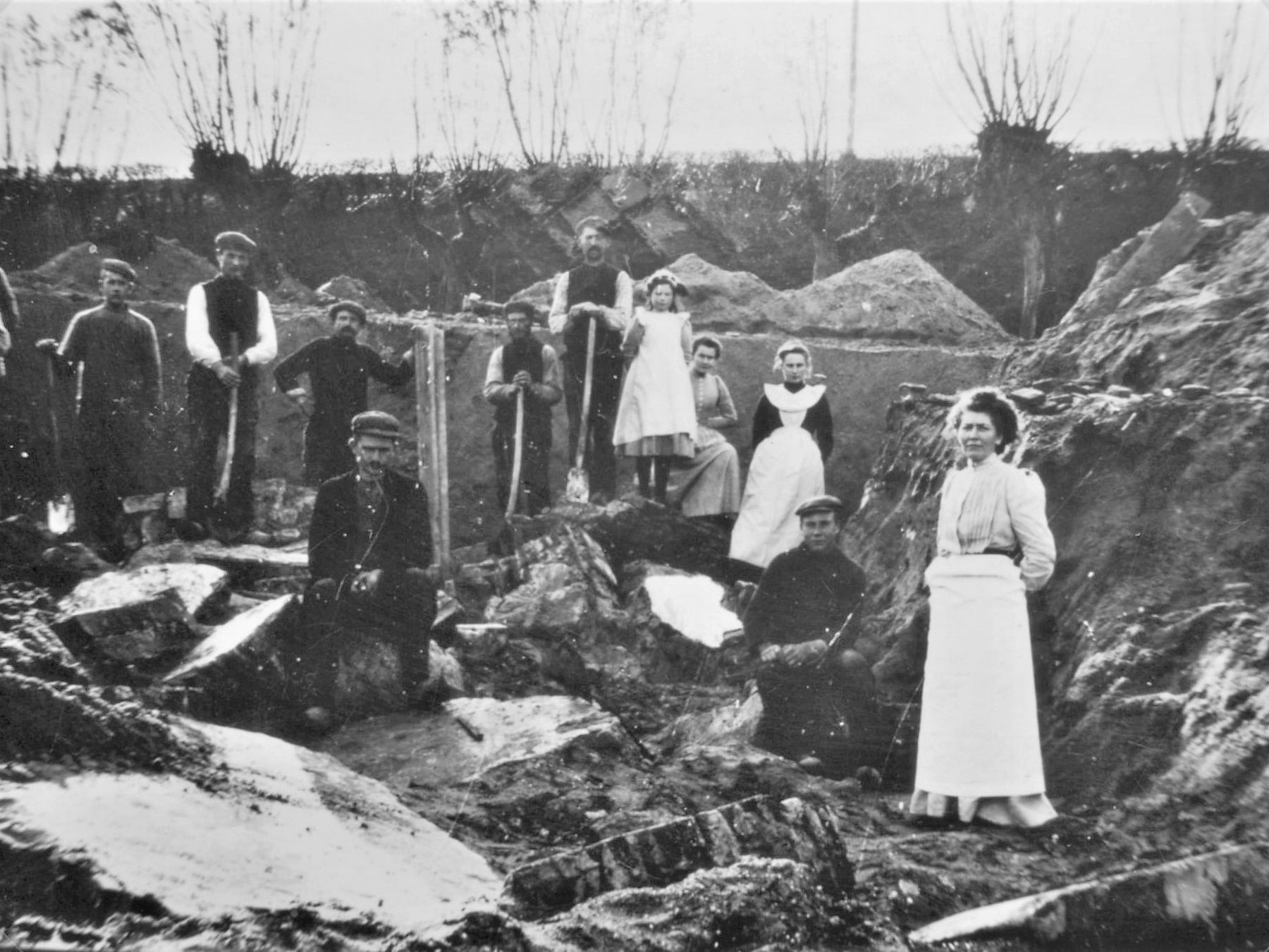 Hoe een kasteel uit de Betuwe na een catastrofale ramp eindigt als bouwmateriaal voor een pastorie