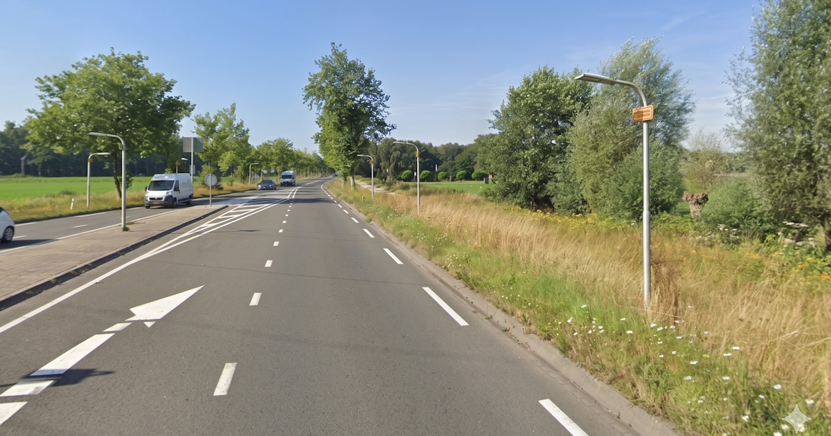 Man rijdt 50 km/u te hard op N272 bij Boxmeer en botst op gezin: ‘Gevaarlijke inhaalactie van mafkee