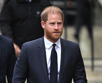 Advocaat die prins Harry verdedigt in strijd tegen tabloids: ‘Hebben levens verwoest’