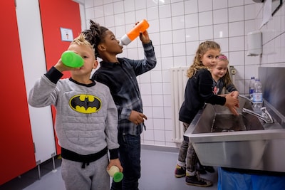 Nederlanders willen vijf keer zo veel betalen voor drinkwater én de wc er niet meer mee doorspoelen