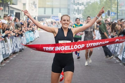 Utrechtse winnaars bij Singelloop 2026: ‘Mooi om in mijn stadje te winnen’