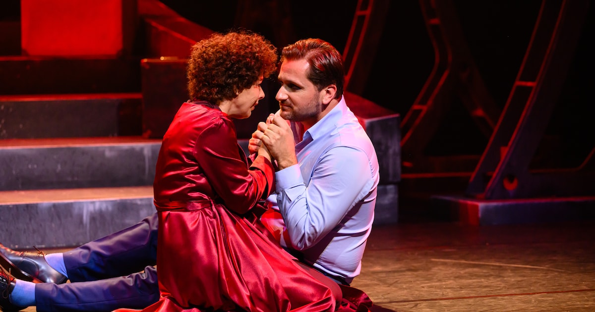 Musical Piaf komt naar Theater Junushoff in Wageningen